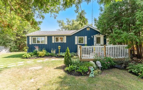 17 Mustard St, Uxbridge, ON, L9P1R2 | Card Image