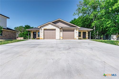 2351 S Wall Street, Belton, TX, 76513 | Card Image