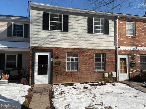 61 Salem Rd, SCHWENKSVILLE, PA, 19473-1205 | Card Image