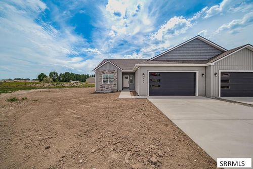 435 East River Ln, Idaho Falls, ID, 83402 | Card Image
