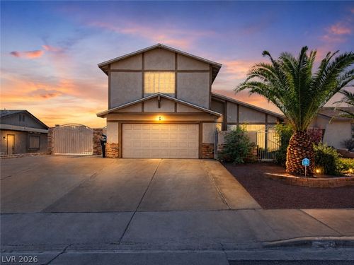 737 Brick Dr, Henderson, NV, 89002-8418 | Card Image