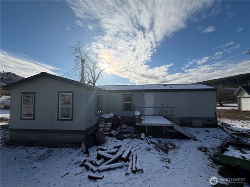 87 Canyon Creek Rd, Oroville, WA, 98844-9532 | Card Image