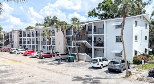 b21-5855 Palm Ln, BRADENTON, FL, 34207-8518 | Card Image