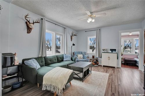 206 N Railway St W, Warman, SK, S0K0A1 | Card Image