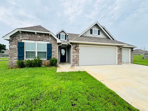 8713 N 63rd East Avenue, Owasso, OK, 74055 | Card Image