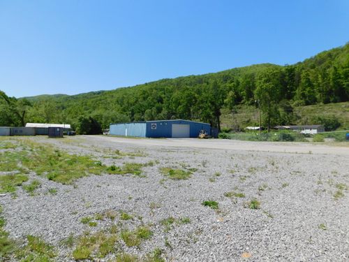13070 N U.S. 119, Totz, KY, 40870 | Card Image