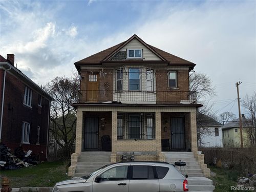 593 Owen St, Detroit, MI, 48202-1818 | Card Image