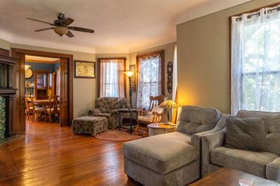 322 E 2nd Street, Home with 6 bedrooms, 3 bathrooms and null parking in Monroe MI | Image 3