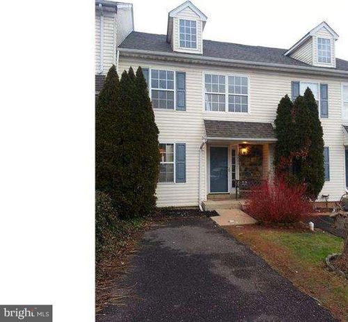 4666 Louise Saint Claire Dr, DOYLESTOWN, PA, 18902-9043 | Card Image