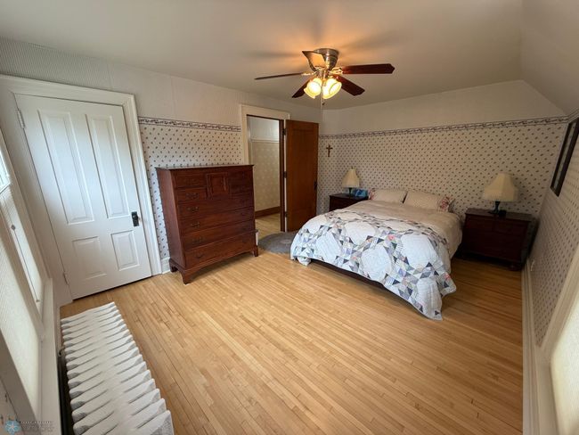 2nd floor 1st bedroom | Image 33