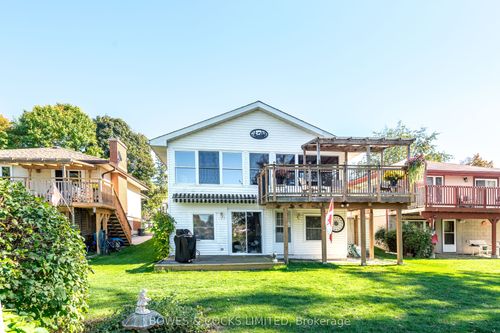 {{alt}} | Card Image