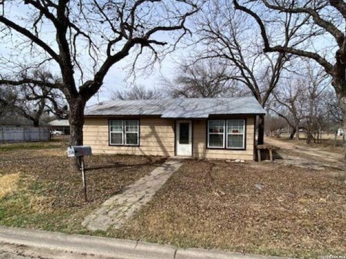 316 Geraldine St, Uvalde, TX, 78801-5920 | Card Image