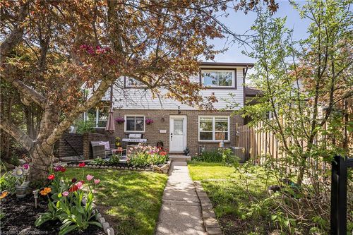 3-391 Pioneer Dr, Kitchener, ON, N2P1L8 | Card Image