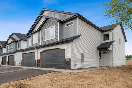 2100 Cleveland Ln S, Cambridge, MN, 55008-3756 | Card Image