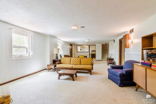 1505 Grandview Dr, House other with 3 bedrooms, 2 bathrooms and null parking in Wamego KS | Image 15