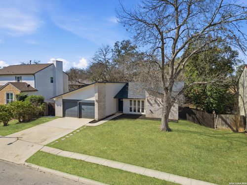 10423 Rock Cove Ln, Converse, TX, 78109-2417 | Card Image