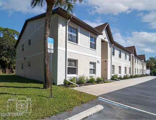 apt-a-420 Banana Cay Dr, South Daytona, FL, 32119-2981 | Card Image