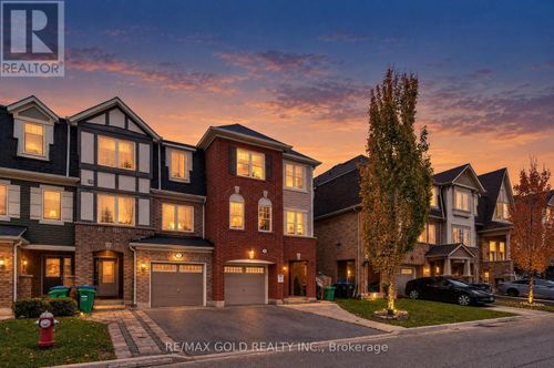 14 Memory Lane, Brampton, ON, L7A0V9 | Card Image