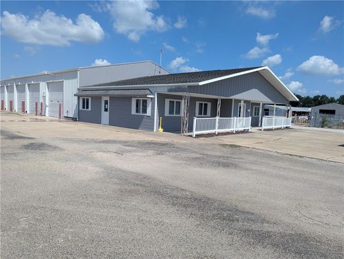 1-102 Decker Springs Rd, Charleston, IL, 61920-8635 | Card Image