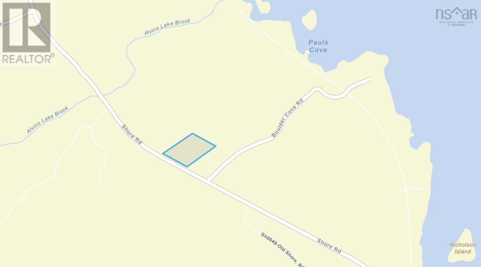 Land in Shelburne