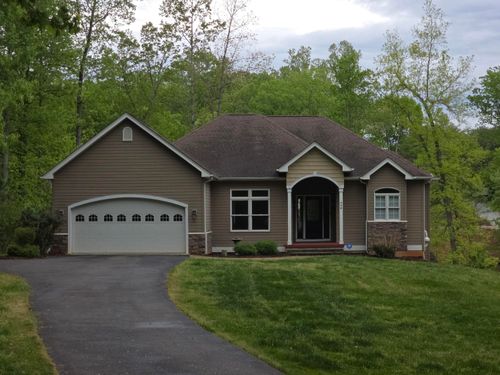 248 Woodbrook Rd, Moneta, VA, 24121-1911 | Card Image