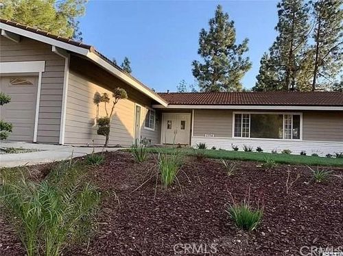 2756 Rock Pine Ln, La Crescenta, CA, 91214-1441 | Card Image