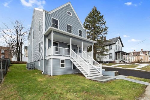 32 Ackerman St, Beacon, NY, 12508-2824 | Card Image