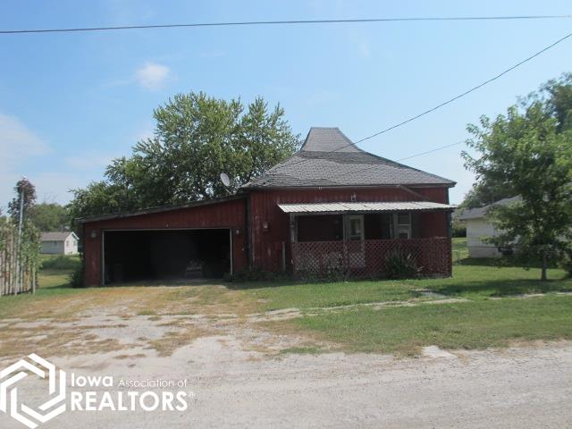 Dekalb St, Corydon, IA 50060