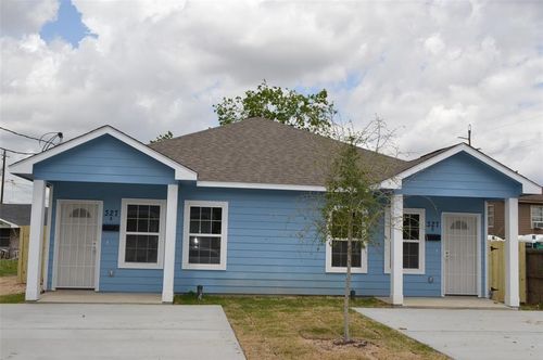 a-327 Delaware St, Houston, TX, 77029-4713 | Card Image