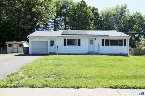 64 Rogers Ln, Enfield, CT, 06082-4123 | Card Image