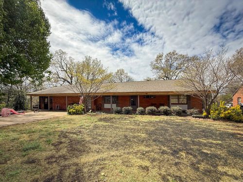 2 Donegal Cir, Wynne, AR, 72396-2511 | Card Image