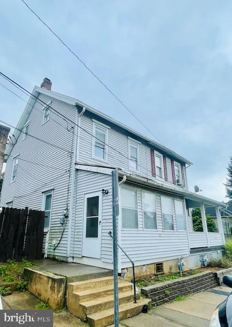5th St, Whitehall, PA 18052