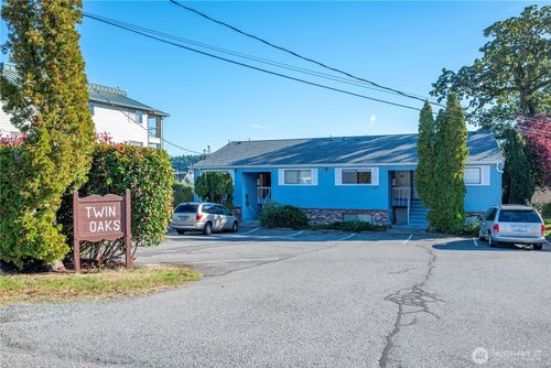 1475 Se 9th Ave, Oak Harbor, WA, 98277-5459 | Card Image