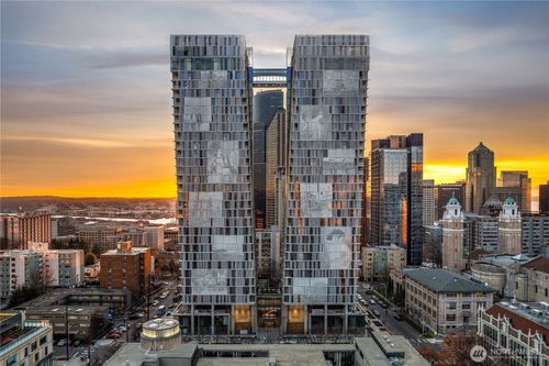 s-3102-707 Terry Ave, Seattle, WA, 98104-2114 | Card Image