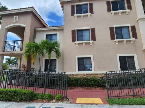 1-22551 Sw 88th Pl, Cutler Bay, FL, 33190-2042 | Card Image