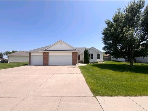 5011 41st St, Columbus, NE, 68601-8998 | Card Image