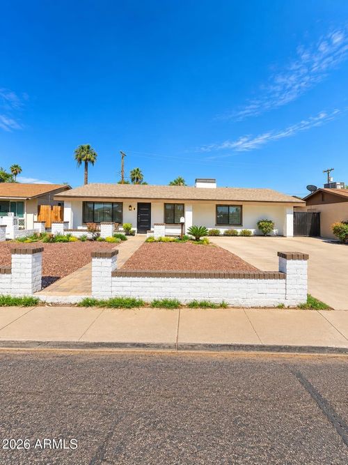 2656 N 48th Ln, Phoenix, AZ, 85035-2142 | Card Image