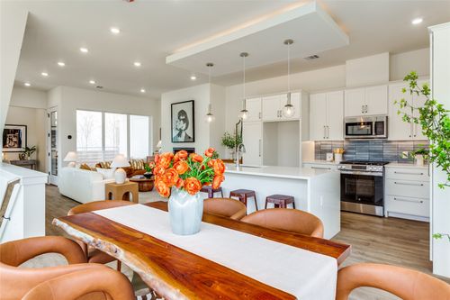 349 College Ave, Fort Worth, TX, 76104-1147 | Card Image