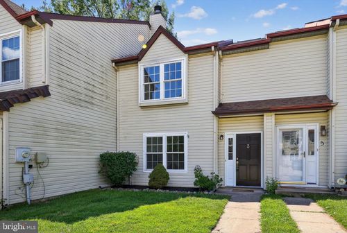 3 Ross Ct, NEWARK, DE, 19702-6119 | Card Image