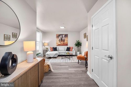 11000 Cub Cir, BLOOMSBURG, PA, 17815 | Card Image