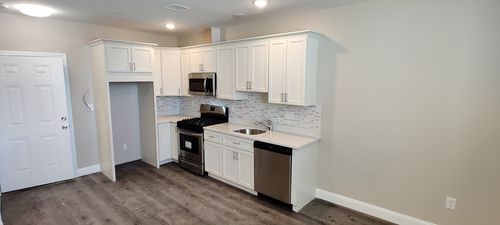 207-191 N Common St, Lynn, MA, 01905-2516 | Card Image