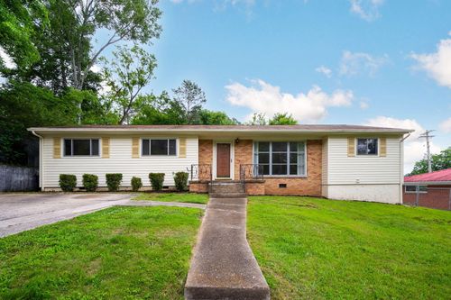 708 Claremont Circle, Chattanooga, TN, 37412 | Card Image