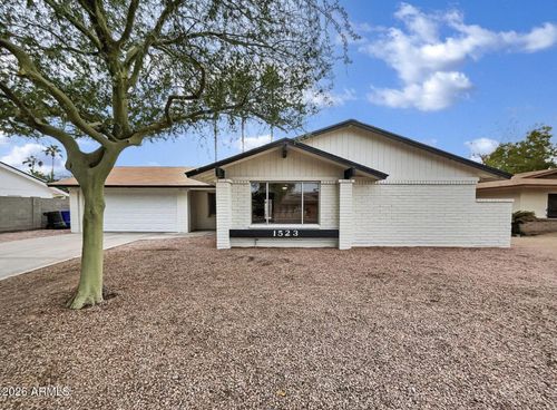 1523 W Plana Ave, Mesa, AZ, 85202-8111 | Card Image