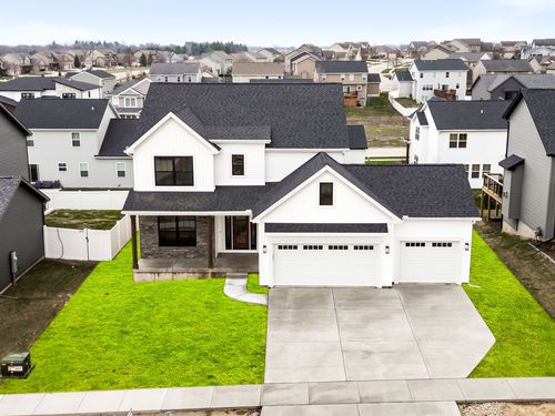 5211 Castlebar Dr, Bloomington, IL, 61705-7123 | Card Image