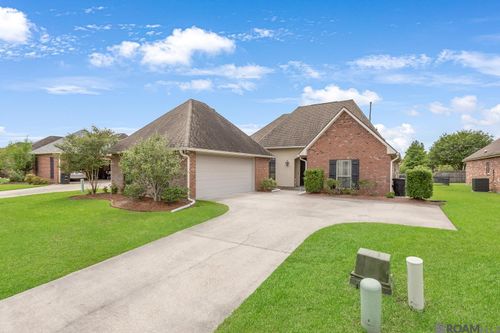 10743 Hillbrook Ave, Baton Rouge, LA, 70810 | Card Image