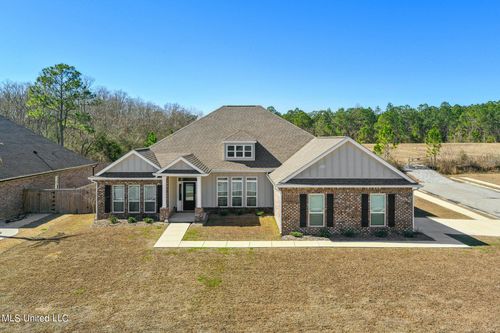13419 Durham Ln, Biloxi, MS, 39532-1801 | Card Image