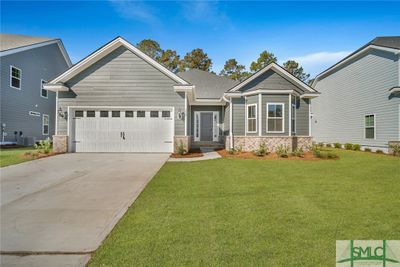 207 Hanover Place, House other with 3 bedrooms, 2 bathrooms and null parking in Richmond Hill GA | Image 1