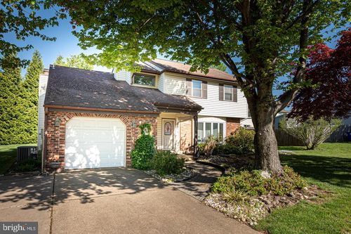 203 Hazel Ridge Dr, WILMINGTON, DE, 19810-1311 | Card Image