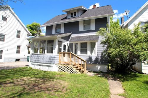 692 Chili Ave, Rochester, NY, 14611-2912 | Card Image