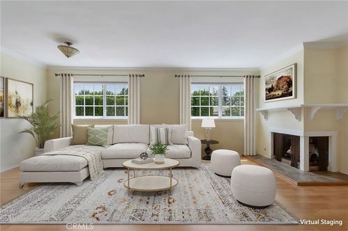 1-5017 Cartwright Ave, North Hollywood, CA, 91601-4015 | Card Image